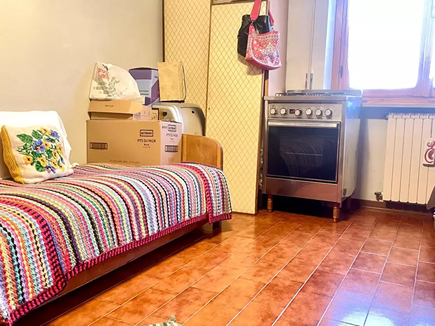 Immagine 13 di Appartamento in vendita  a Siena