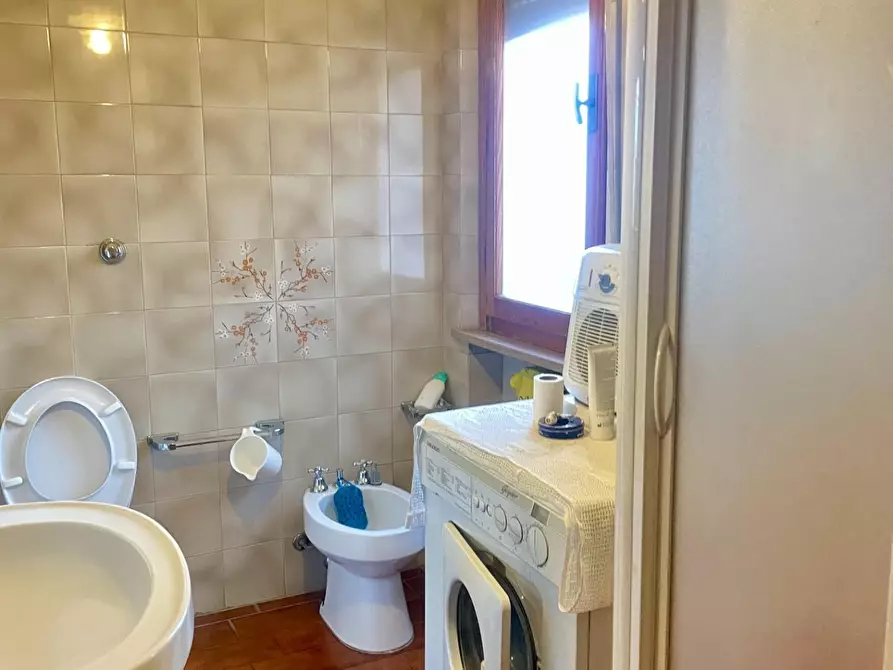 Immagine 17 di Appartamento in vendita  a Siena