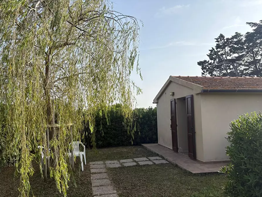 Immagine 28 di Casa bifamiliare in vendita  a Piombino