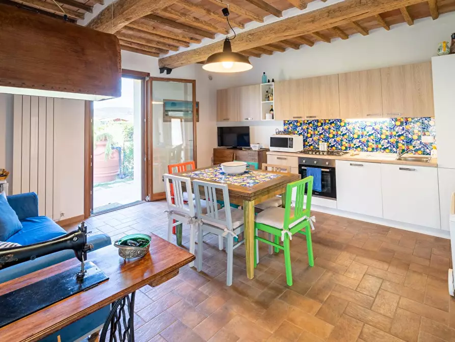 Immagine 7 di Casa bifamiliare in vendita  a Piombino