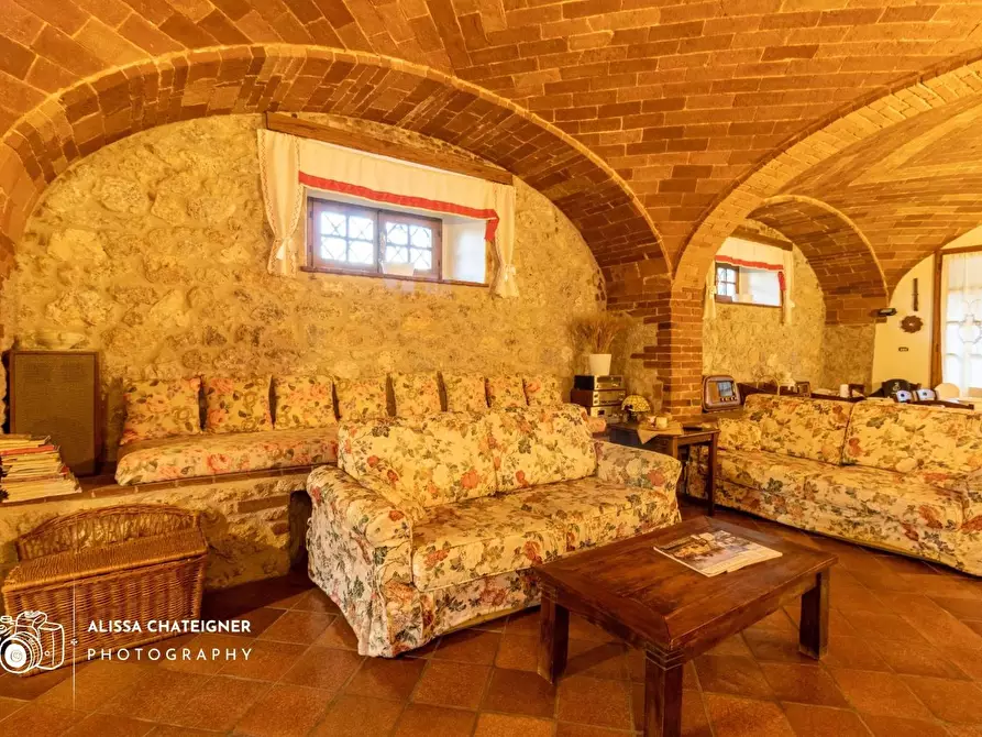 Immagine 42 di Casa colonica in vendita  a Monteriggioni