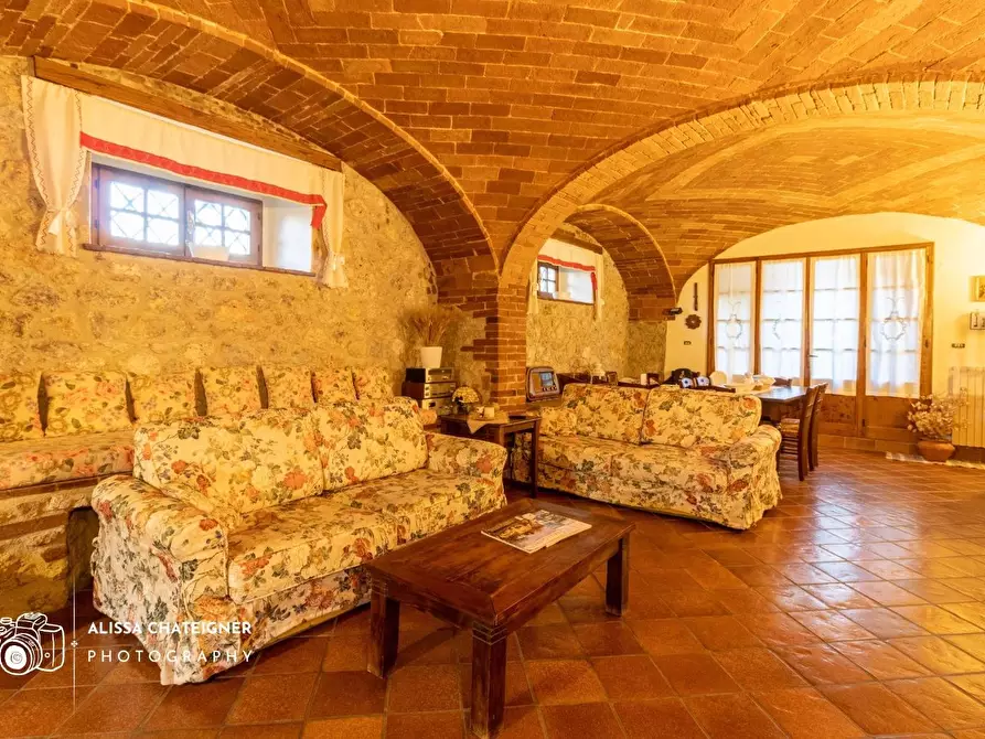 Immagine 40 di Casa colonica in vendita  a Monteriggioni