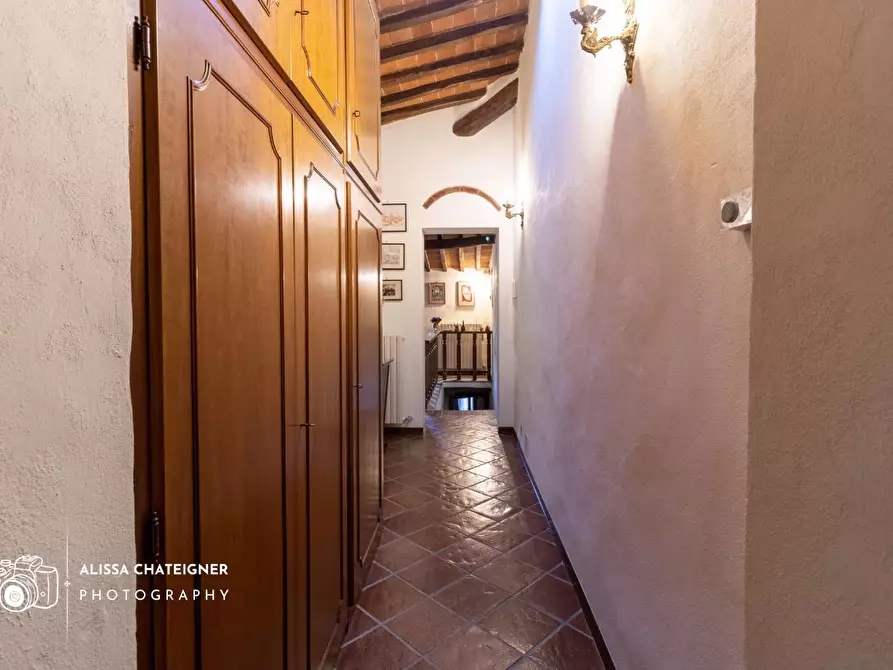 Immagine 22 di Casa colonica in vendita  a Monteriggioni