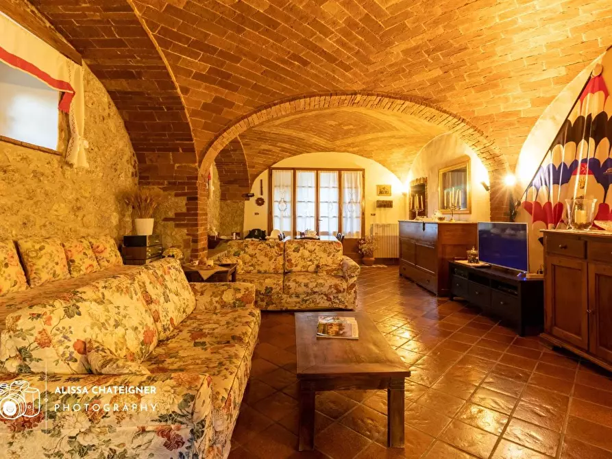 Immagine 41 di Casa colonica in vendita  a Monteriggioni