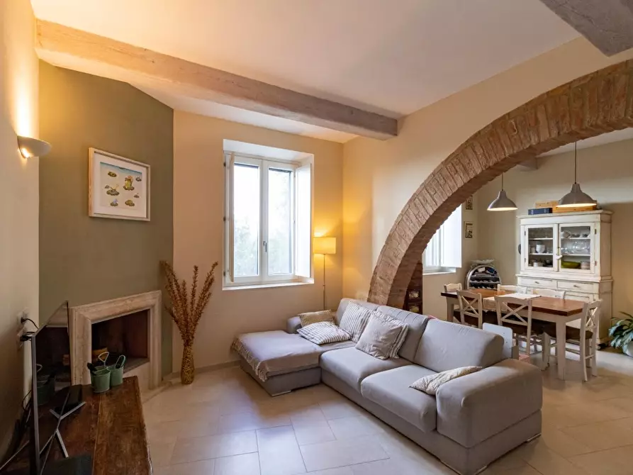 Immagine 1 di Porzione di casa in vendita  a Monteroni D'arbia