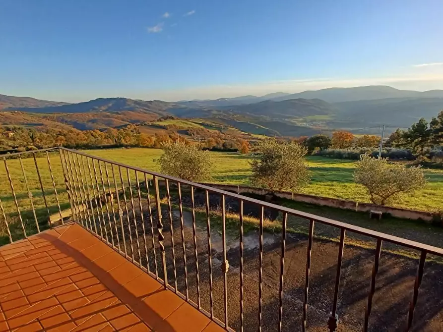 Immagine 5 di Casa bifamiliare in vendita  a Casole D'elsa