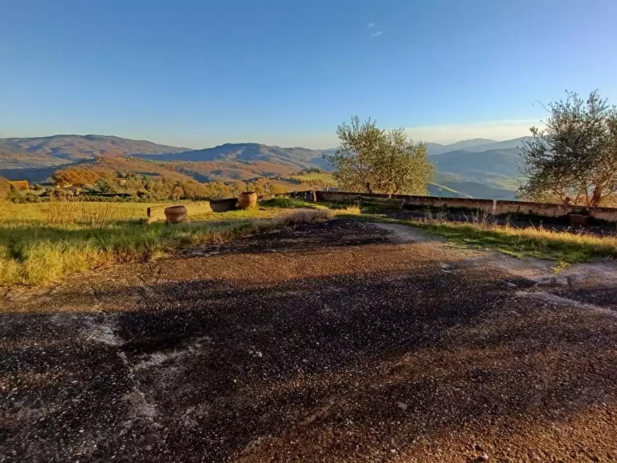 Immagine 42 di Casa bifamiliare in vendita  a Casole D'elsa