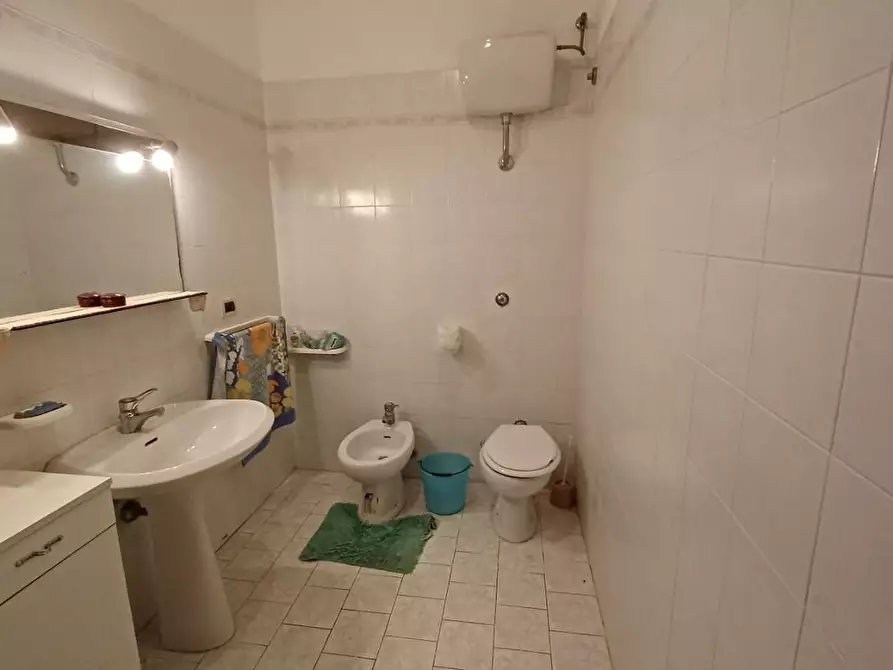 Immagine 36 di Casa bifamiliare in vendita  a Casole D'elsa