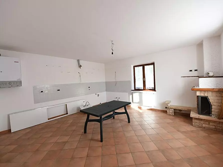 Immagine 12 di Casa bifamiliare in vendita  a Casole D'elsa