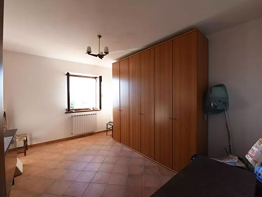 Immagine 18 di Casa bifamiliare in vendita  a Casole D'elsa
