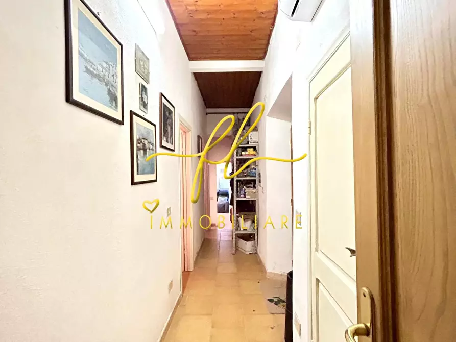 Immagine 6 di Porzione di casa in vendita  a Marciana