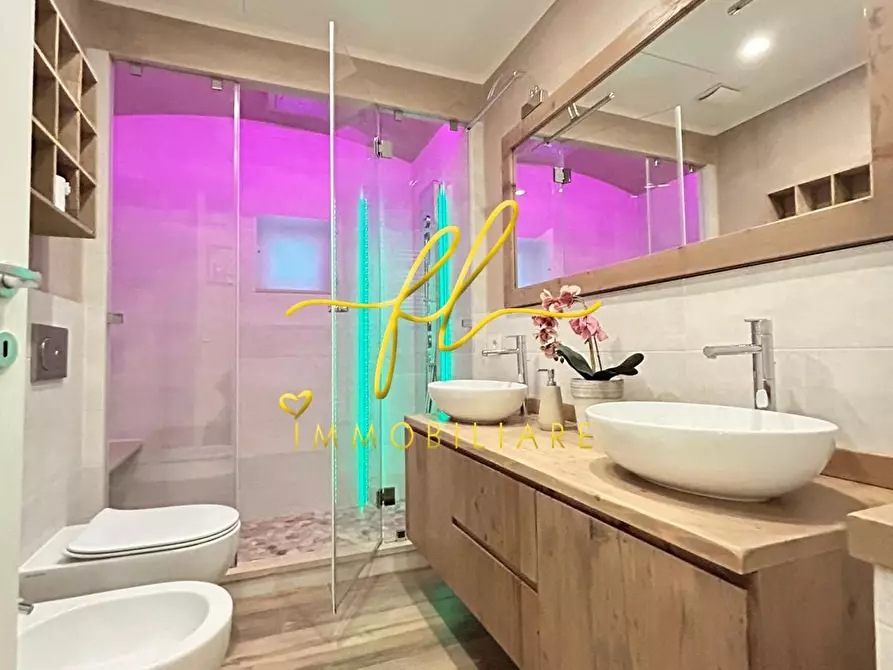 Immagine 19 di Appartamento in vendita  a Portoferraio