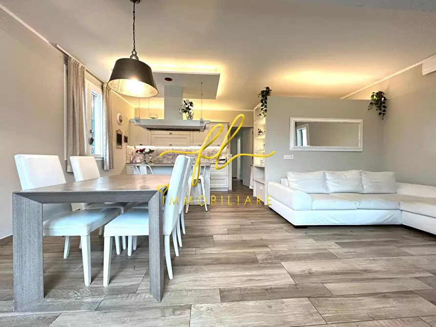 Immagine 22 di Appartamento in vendita  a Portoferraio