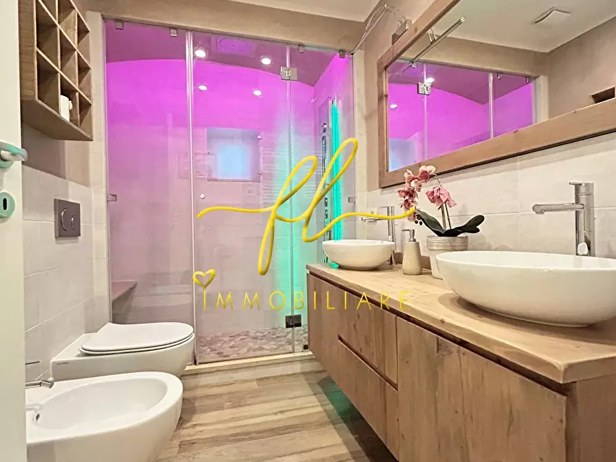 Immagine 15 di Appartamento in vendita  a Portoferraio