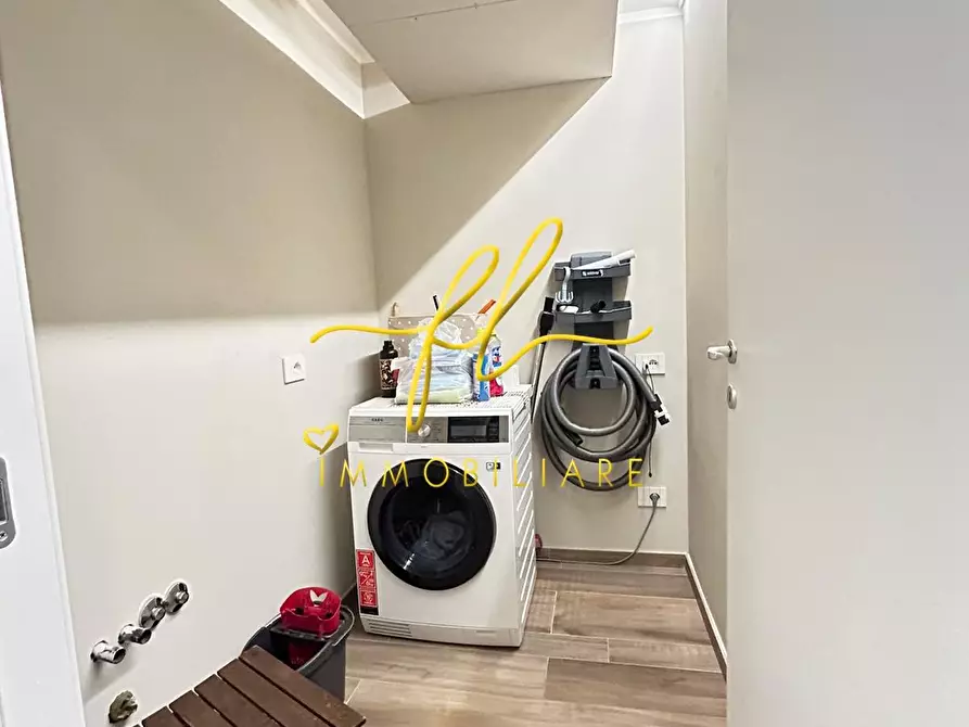 Immagine 8 di Appartamento in vendita  a Portoferraio