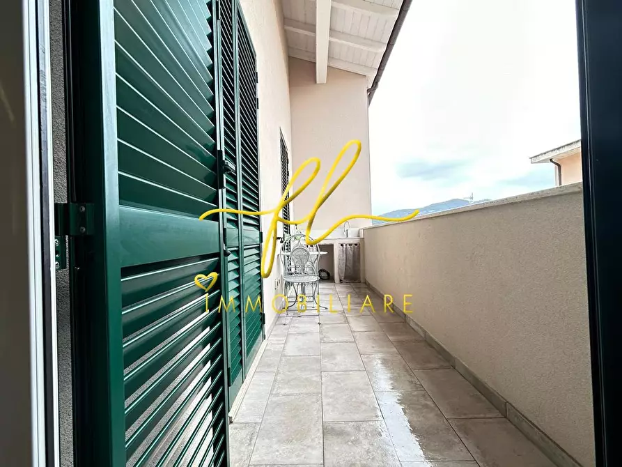 Immagine 23 di Appartamento in vendita  a Portoferraio