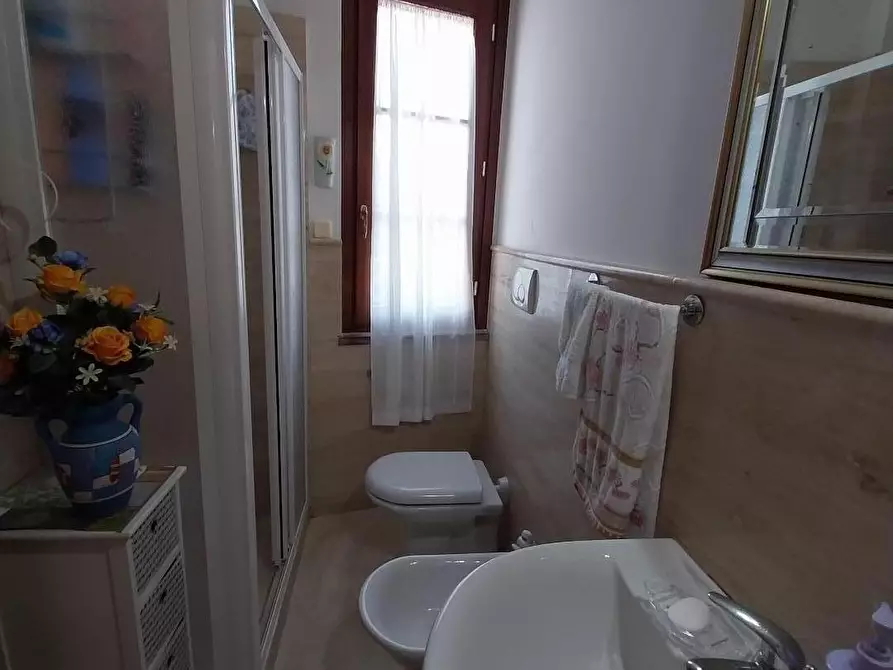 Immagine 9 di Appartamento in vendita  a Calci