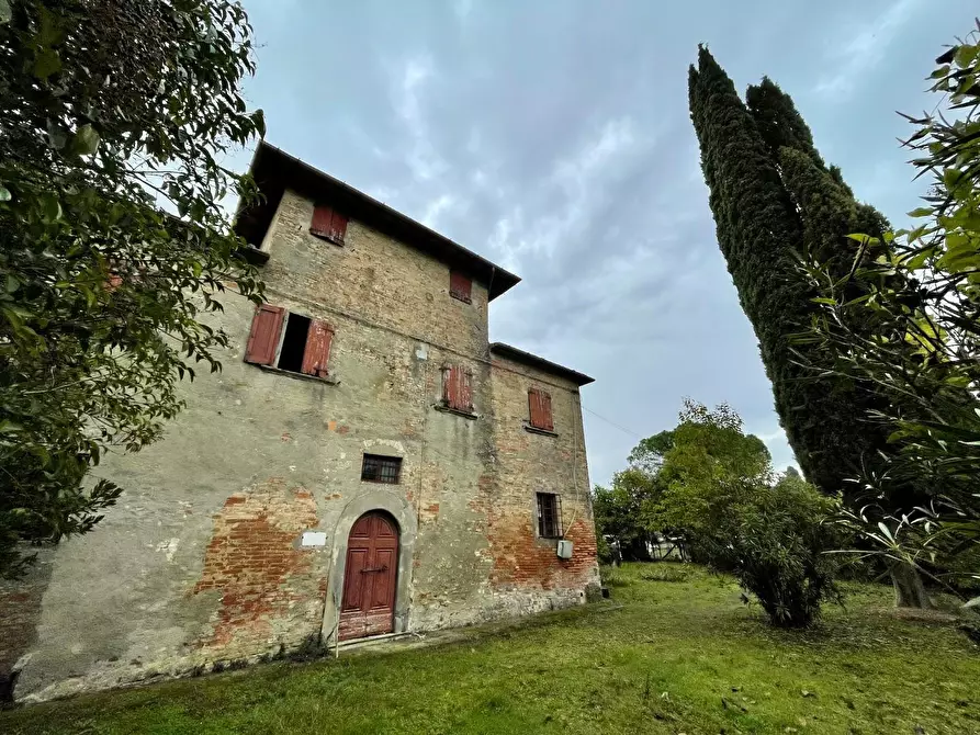 Immagine 2 di Villa in vendita  a San Miniato