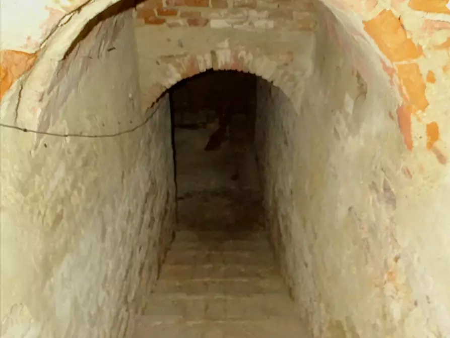 Immagine 8 di Villa in vendita  a San Miniato