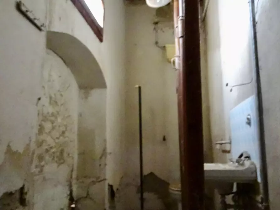 Immagine 7 di Villa in vendita  a San Miniato