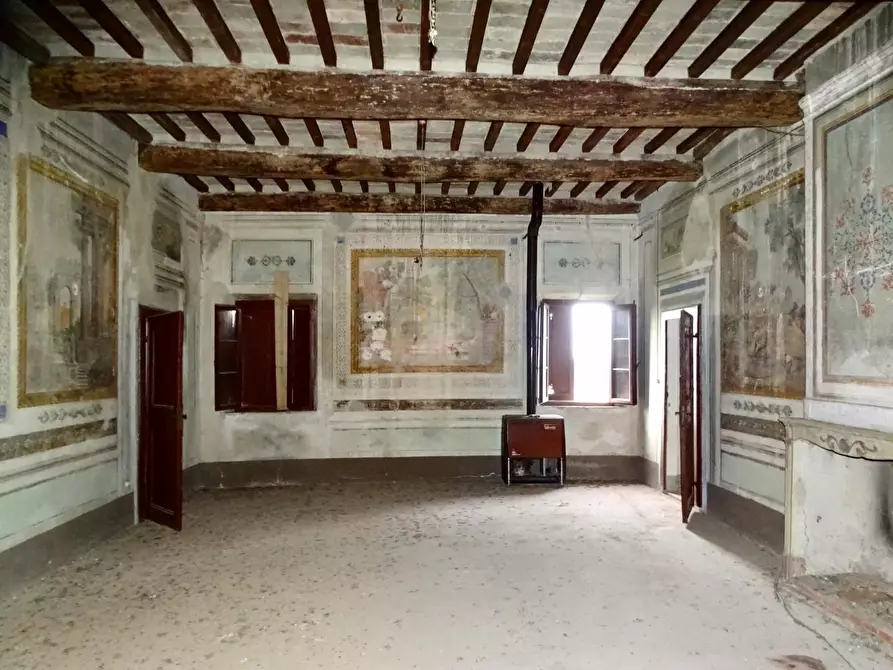 Immagine 10 di Villa in vendita  a San Miniato