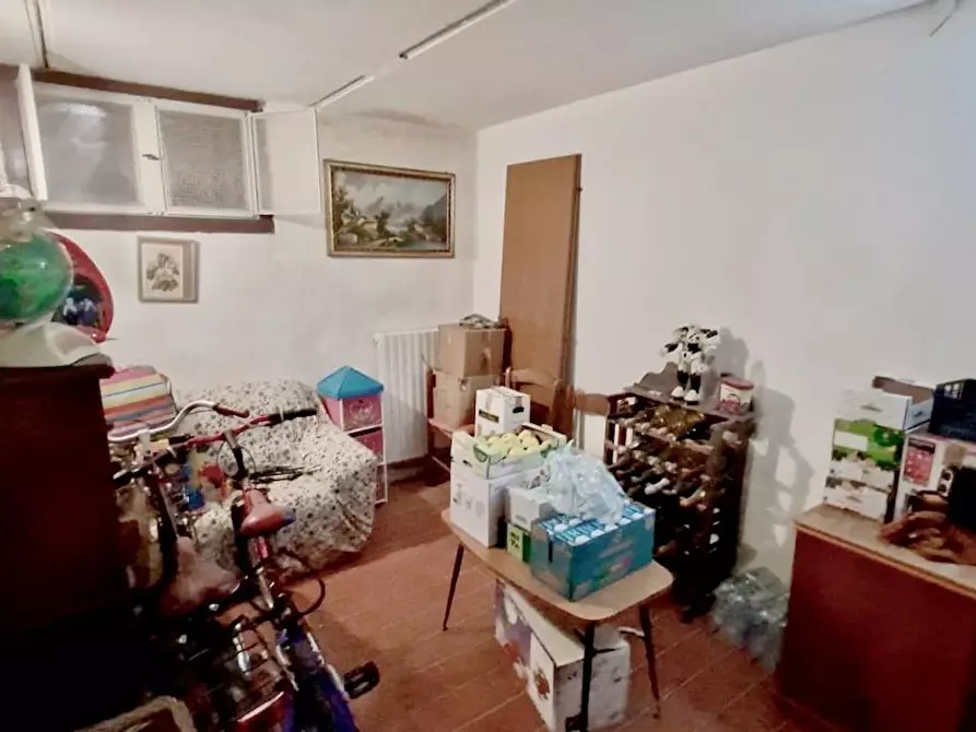 Immagine 32 di Villetta a schiera in vendita  a Calci