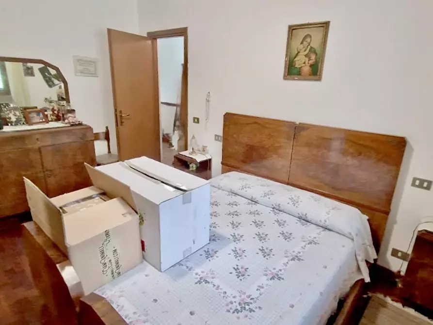 Immagine 16 di Villetta a schiera in vendita  a Calci