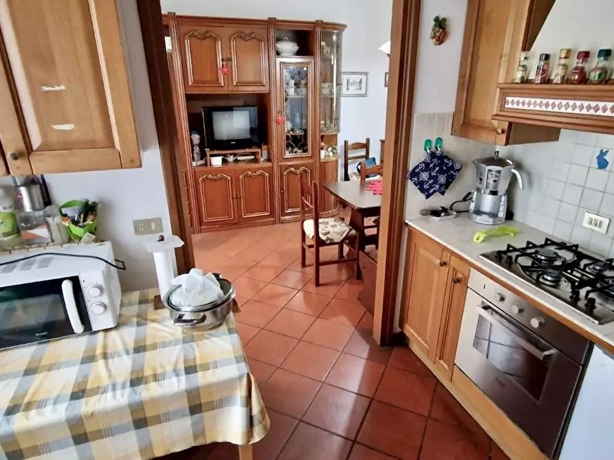 Immagine 8 di Villetta a schiera in vendita  a Calci