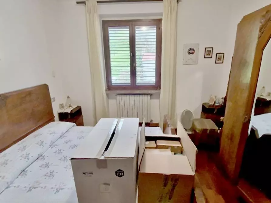 Immagine 17 di Villetta a schiera in vendita  a Calci