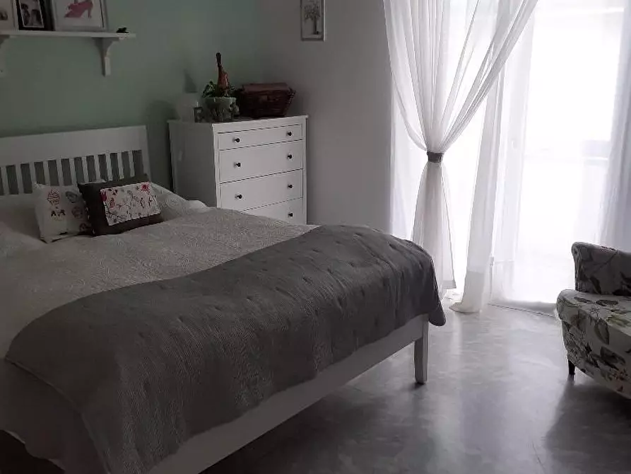 Immagine 9 di Appartamento in vendita  a Massa