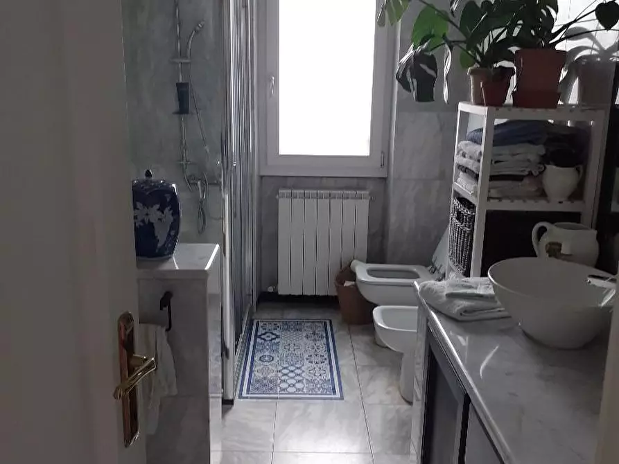 Immagine 7 di Appartamento in vendita  a Massa