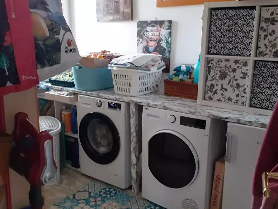 Immagine 13 di Appartamento in vendita  a Massa