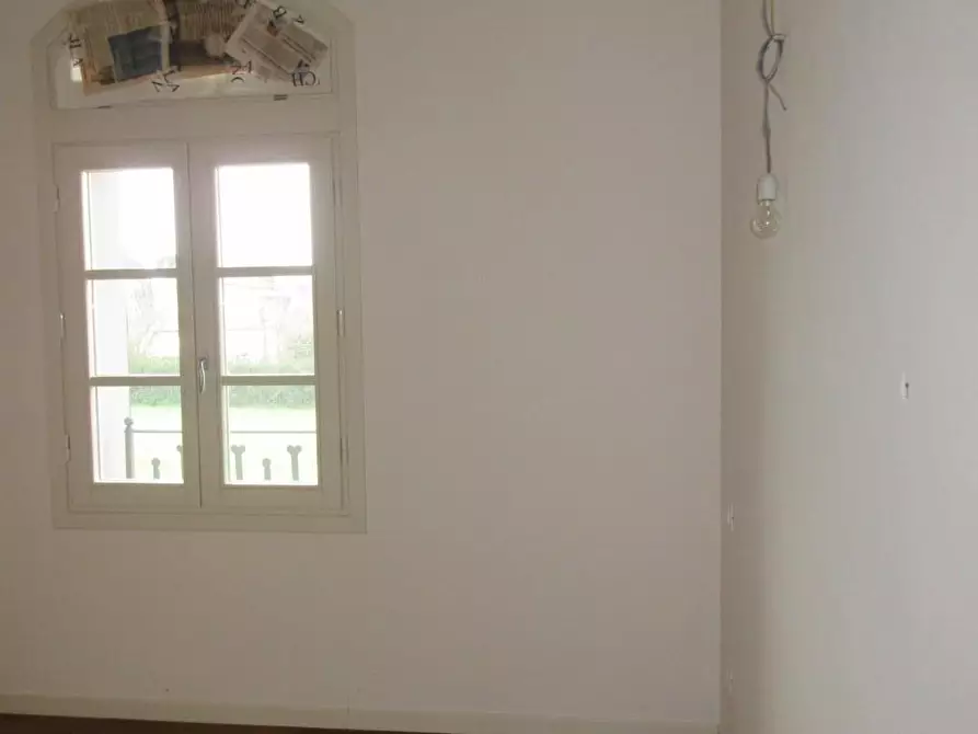 Immagine 3 di Villa in vendita  a Empoli