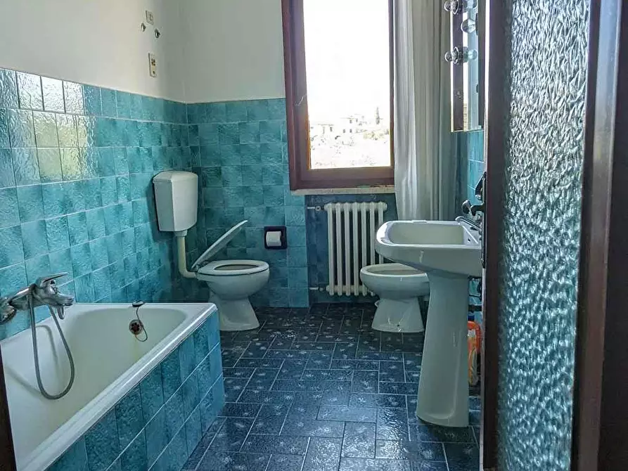 Immagine 11 di Casa indipendente in vendita  a Cerreto Guidi