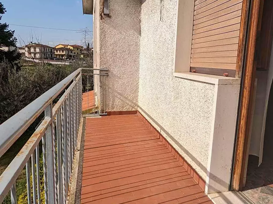 Immagine 4 di Casa indipendente in vendita  a Cerreto Guidi