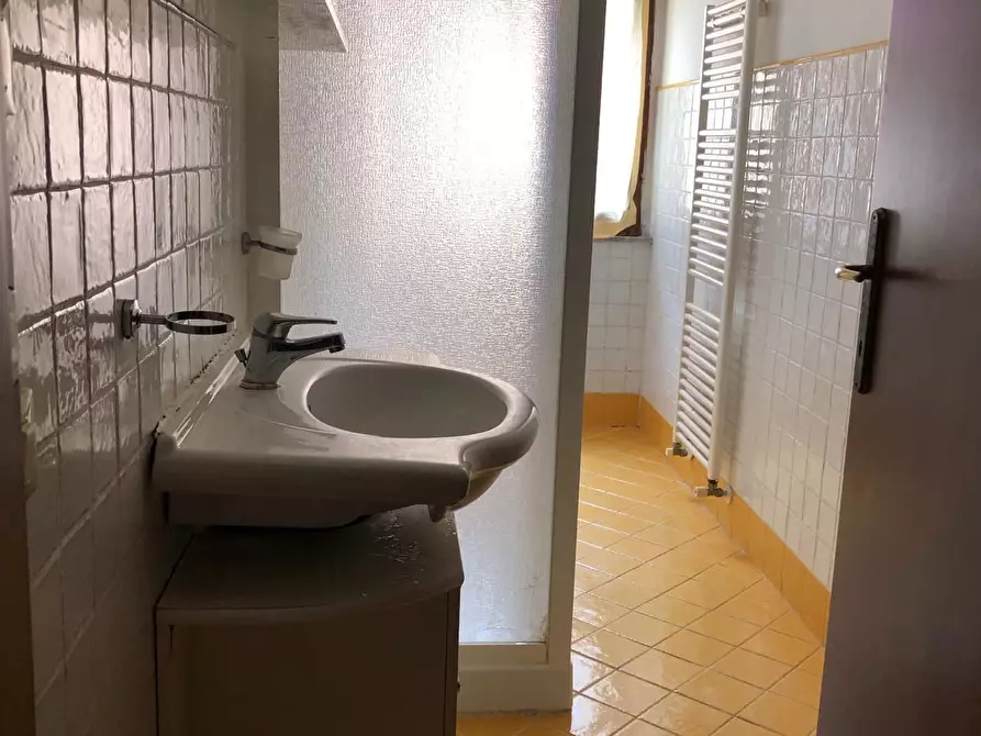 Immagine 8 di Appartamento in vendita  a Poggibonsi