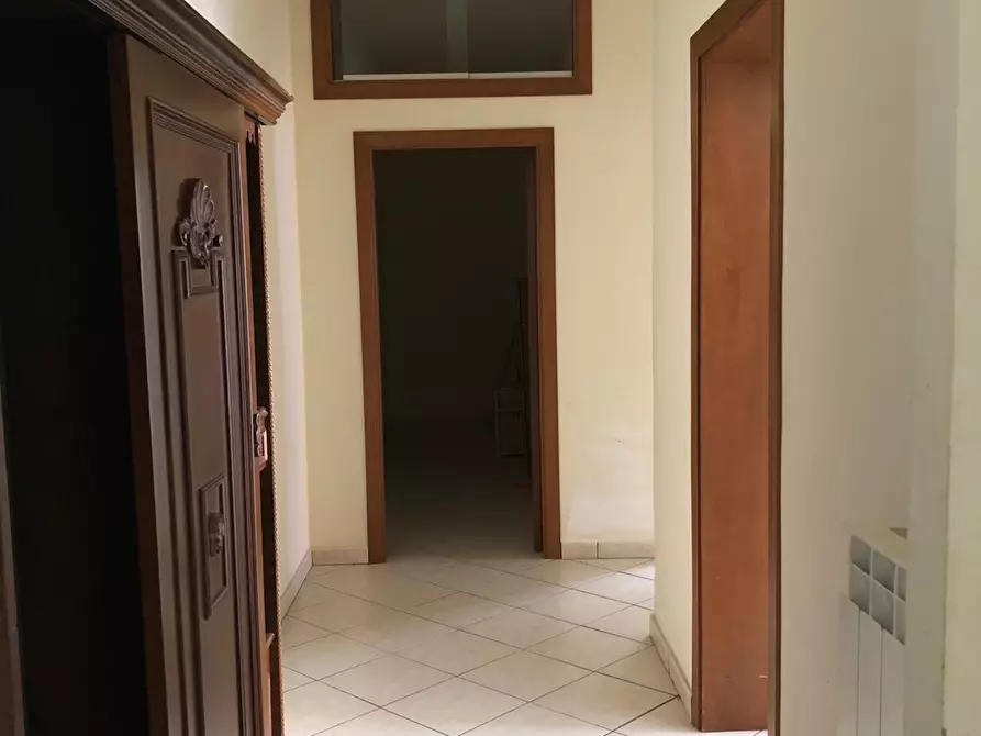 Immagine 5 di Appartamento in vendita  a Poggibonsi