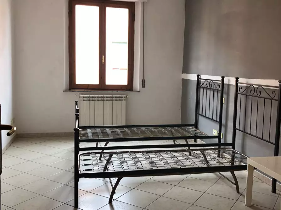 Immagine 7 di Appartamento in vendita  a Poggibonsi