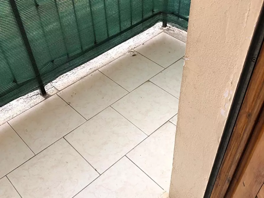 Immagine 12 di Appartamento in vendita  a Poggibonsi