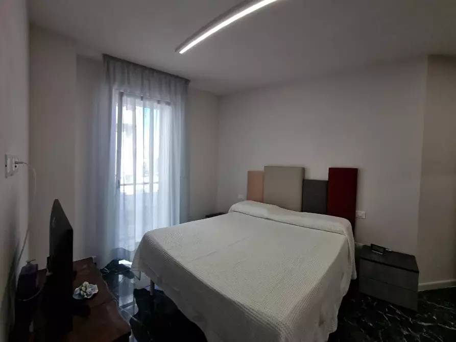 Immagine 33 di Appartamento in vendita  a Livorno