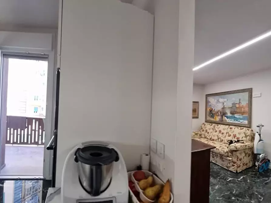 Immagine 18 di Appartamento in vendita  a Livorno