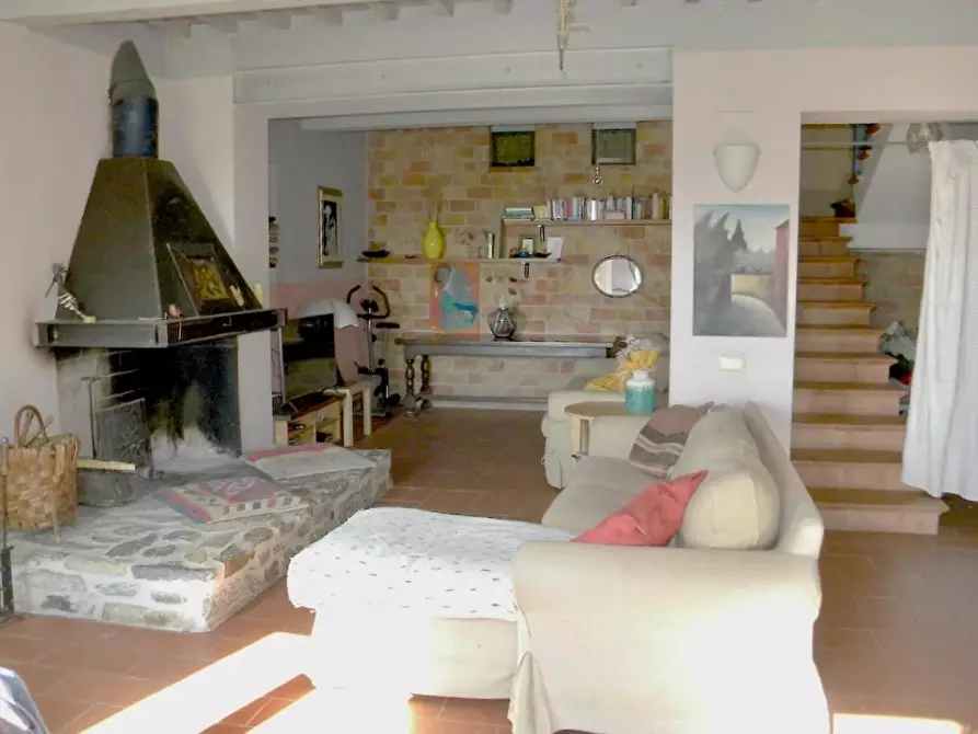 Immagine 59 di Rustico / casale in vendita  a San Giuliano Terme