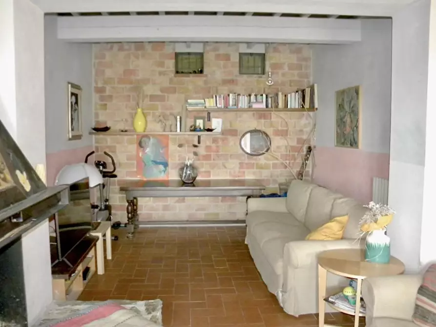 Immagine 44 di Rustico / casale in vendita  a San Giuliano Terme