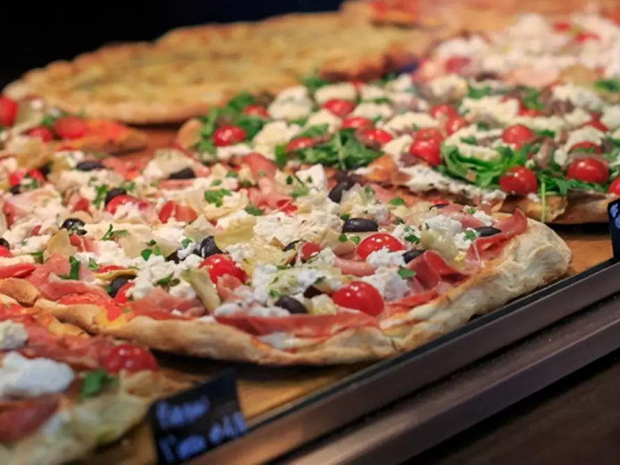 Immagine 4 di Locale commerciale in vendita  a Agliana