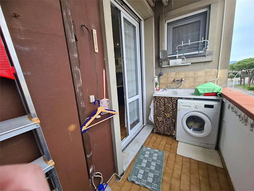 Immagine 13 di Appartamento in vendita  a Ortonovo