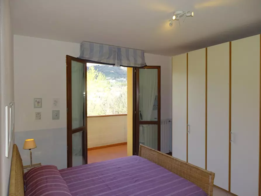 Immagine 10 di Appartamento in vendita  a Pescia