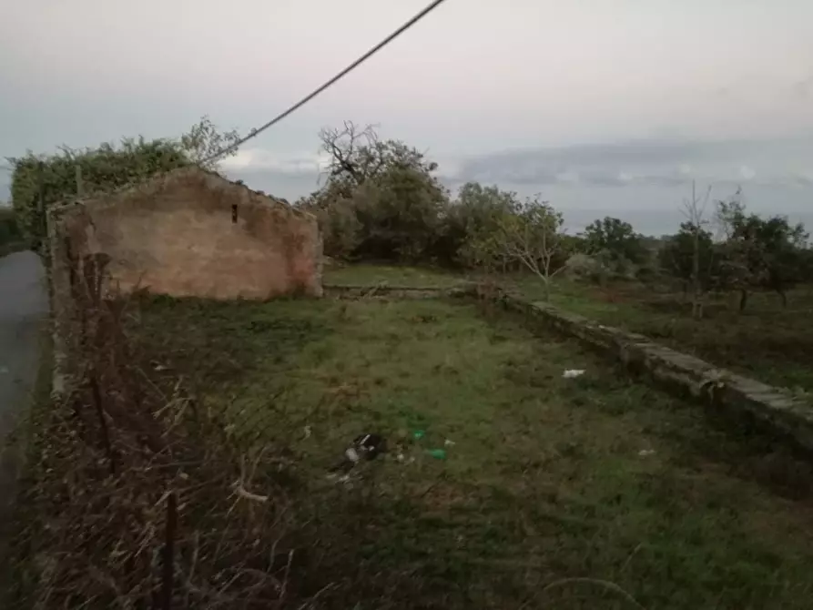 Immagine 1 di Terreno agricolo in vendita  a Piedimonte Etneo