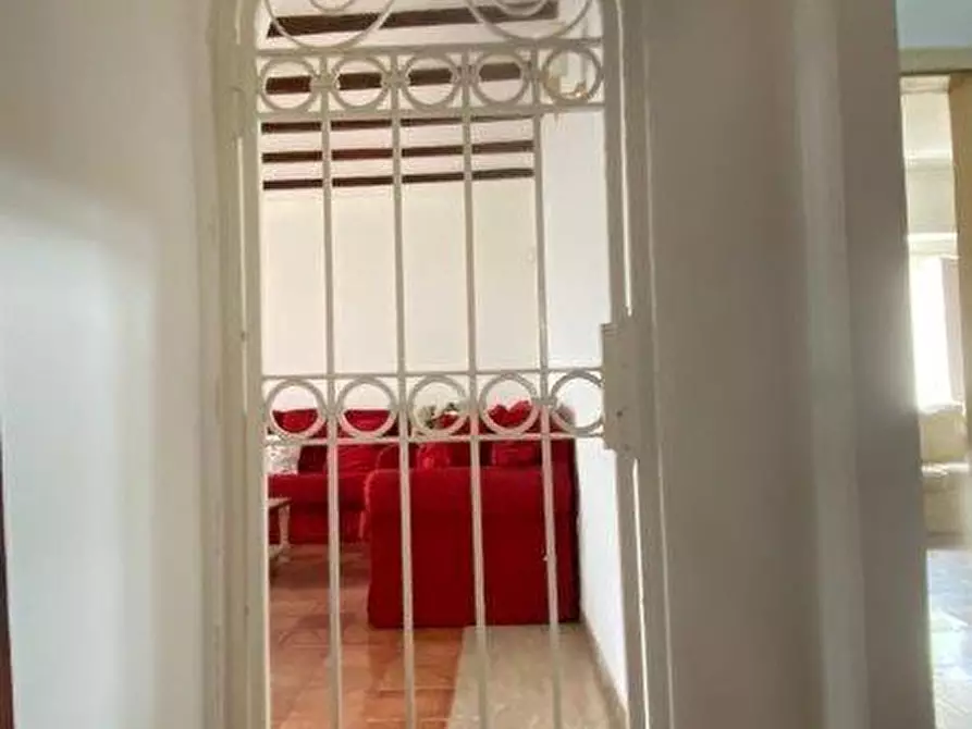 Immagine 30 di Casa semindipendente in vendita  a Massa