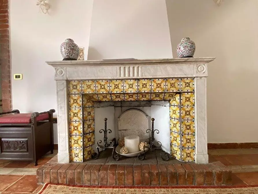 Immagine 29 di Casa semindipendente in vendita  a Massa