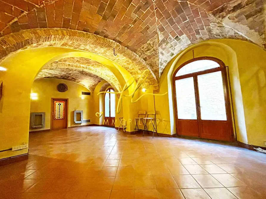 Immagine 5 di Locale commerciale in vendita  a Bibbona